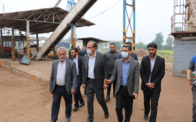 بازدید فرماندار شهرستان میاندورود از شرکت نکاچوب به مناسبت هفته کارگر